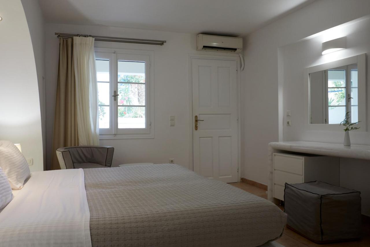 Hermes Hotel Kamári Екстериор снимка
