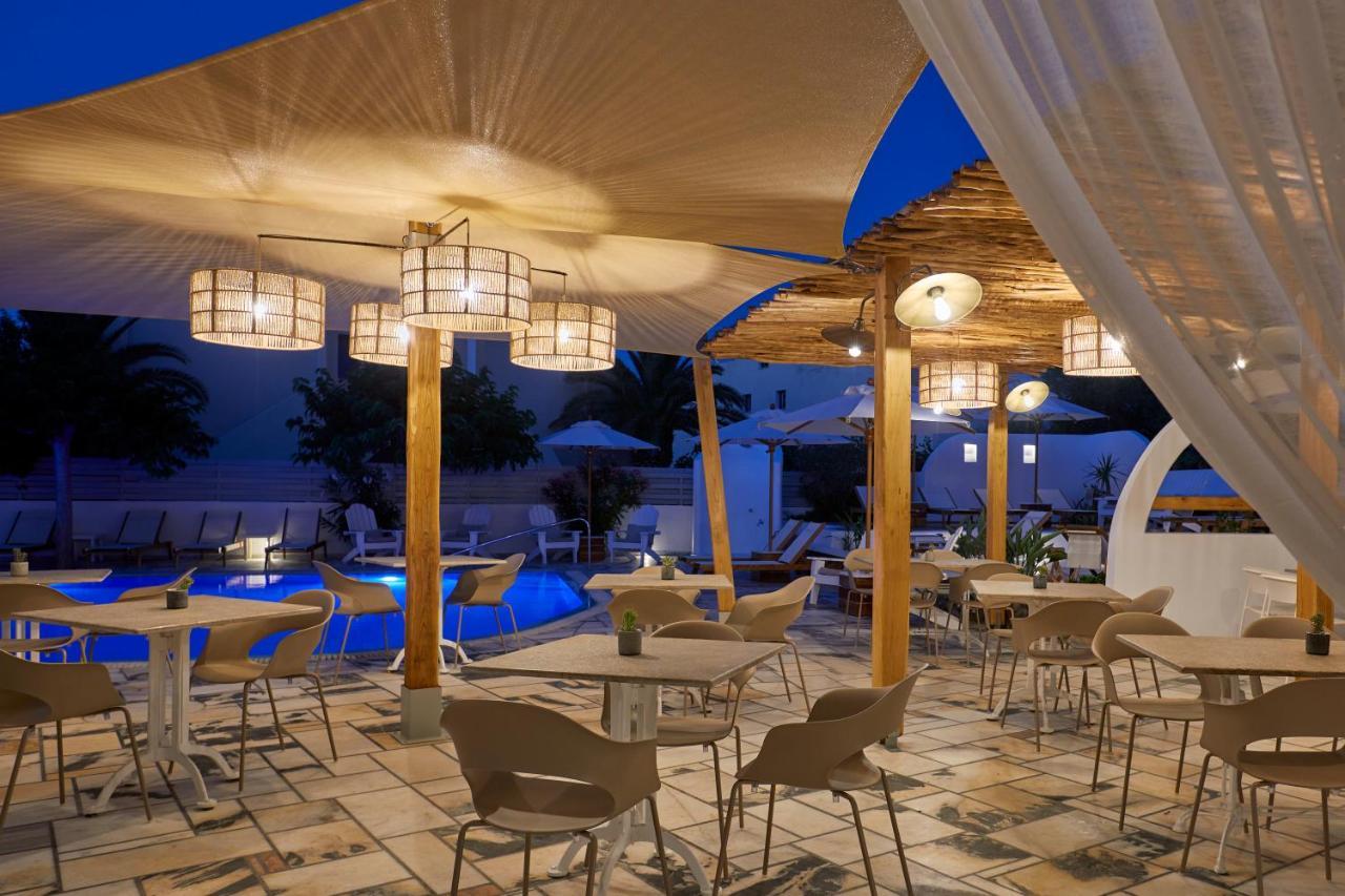 Hermes Hotel Kamári Екстериор снимка